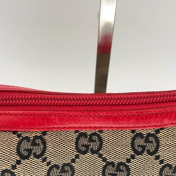Gucci Vintage GG Canvas Shoulder Bag Very Good Condition!